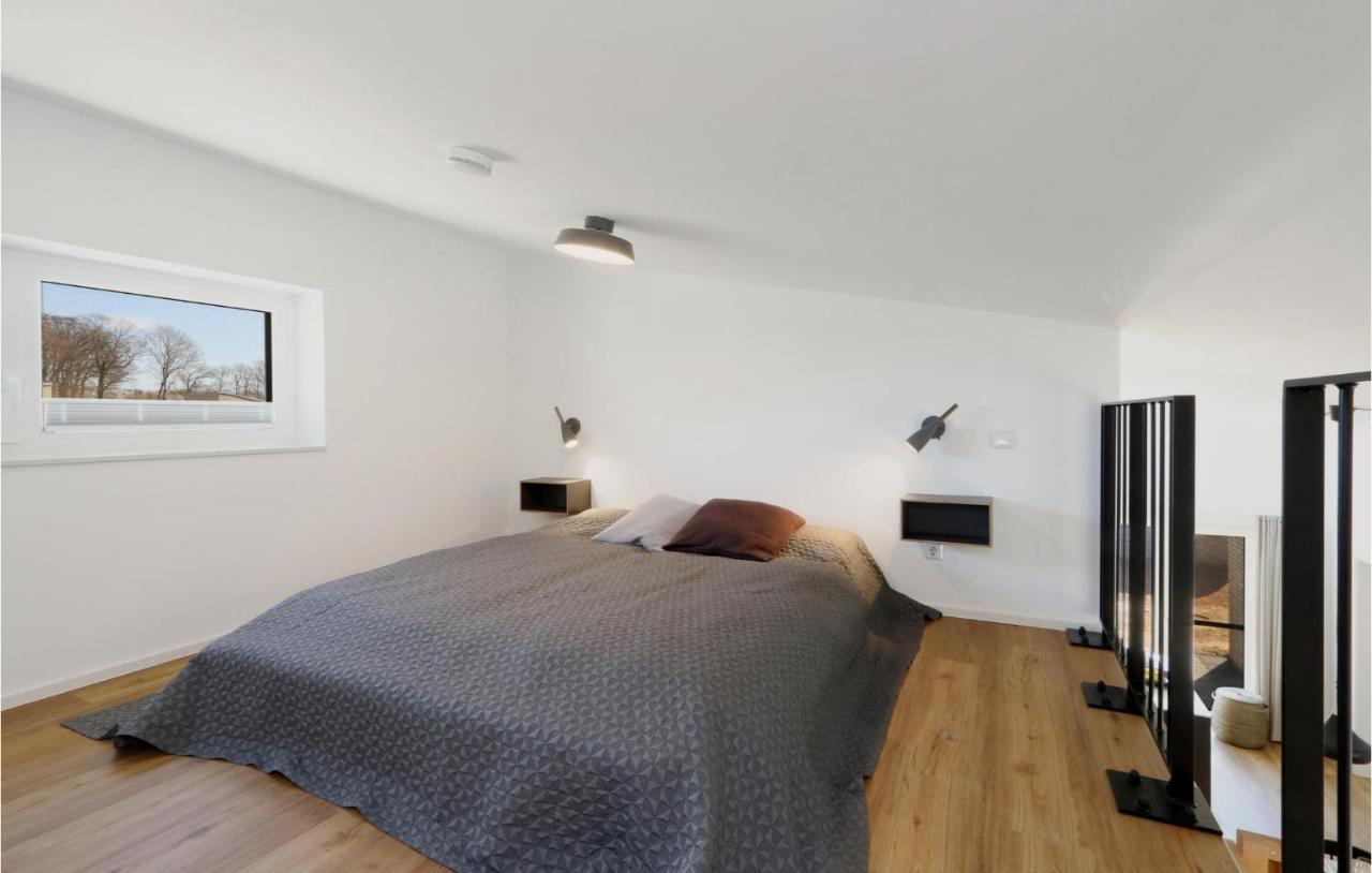 Beautiful Home In Lembruch-Duemmer See With Wifi Exterior foto