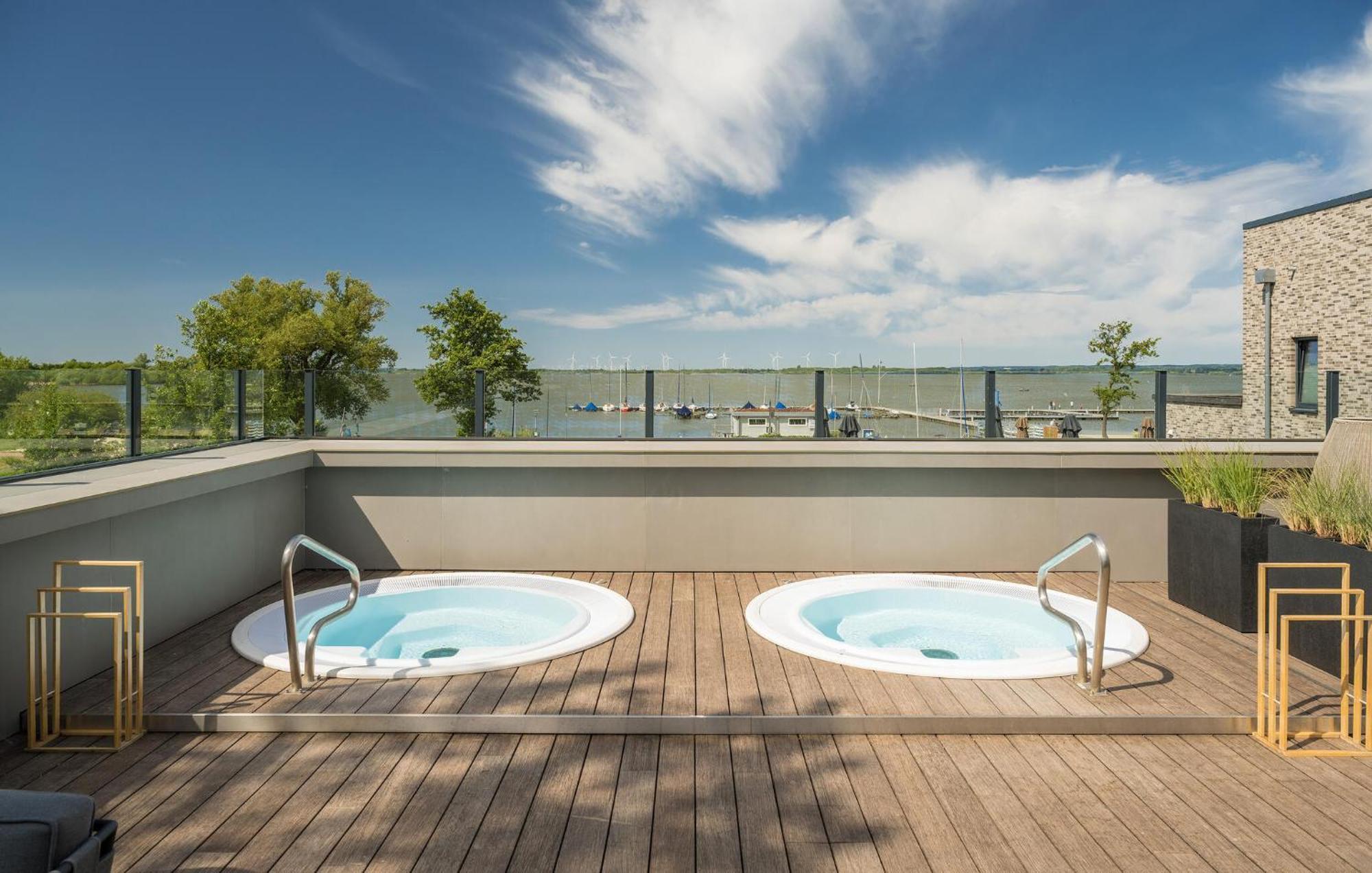 Beautiful Home In Lembruch-Duemmer See With Wifi Exterior foto